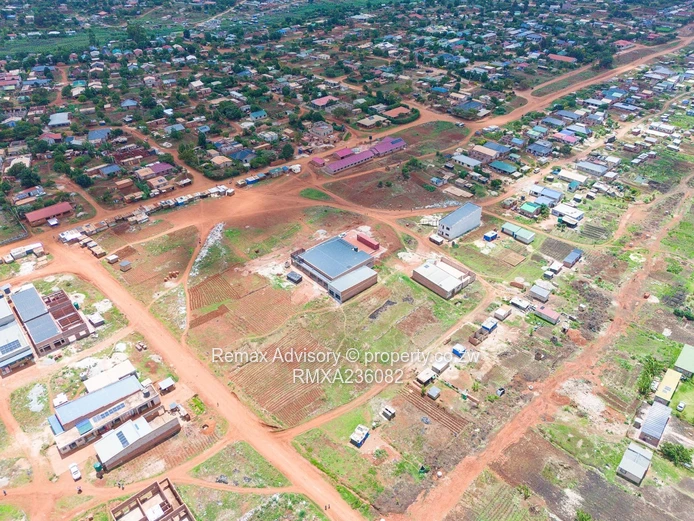 Commercial Property To Rent In Hatcliffe Gabella