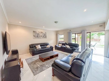 5 Bedroom Townhouse Complex