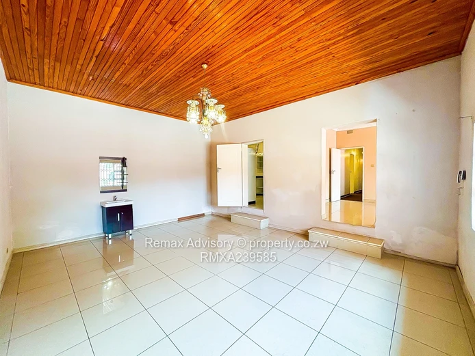 5-Bedroom House for Sale in Belvedere