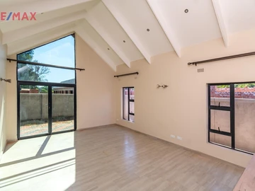 4 Bedroom Townhouse Complex