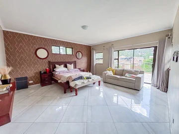 5 Bedroom Townhouse Complex