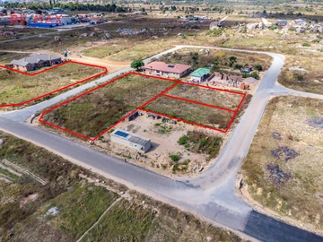 Stands & Residential Land