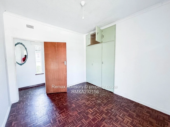 Commercial Property for Rent in Gunhill