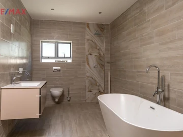 4 Bedroom Townhouse Complex