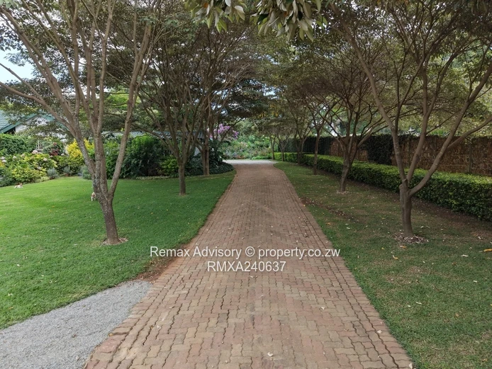 MANDARA SANCTUARY!    12000m2   "A LEGACY ESTATE"