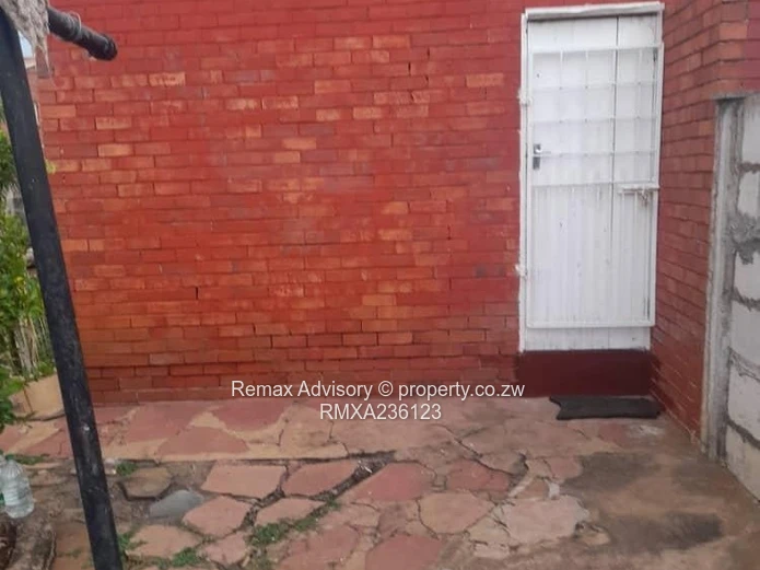 4 Bedroom Semi- Detached Single Storey House