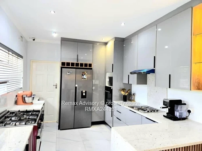 Executive Rental – Secure Family Home In Westgate